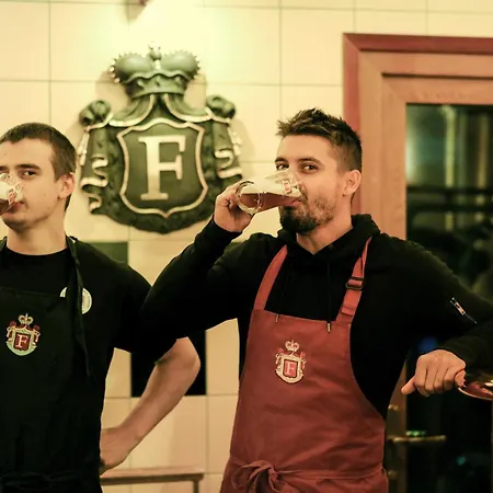 فندق Cisar Ferdinand